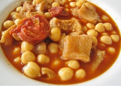 Garbanzos con Callos la cantina